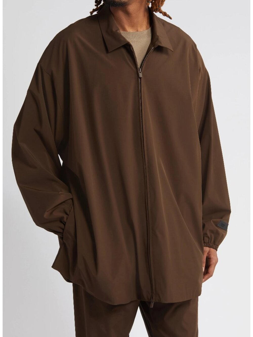 Fear of God Essentials Nylon Jacket – XL 🤎